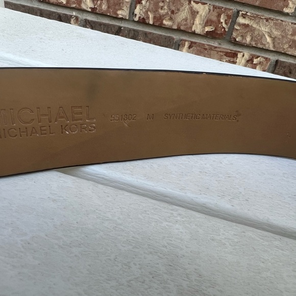 Michael Kors Mk Monogram Gold Buckle and Chain Belt -white 551802 Size M - Picture 4 of 4